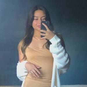 Meet your Posher, Maybelin paola